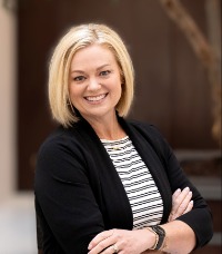 Headshot of Amanda Eaton