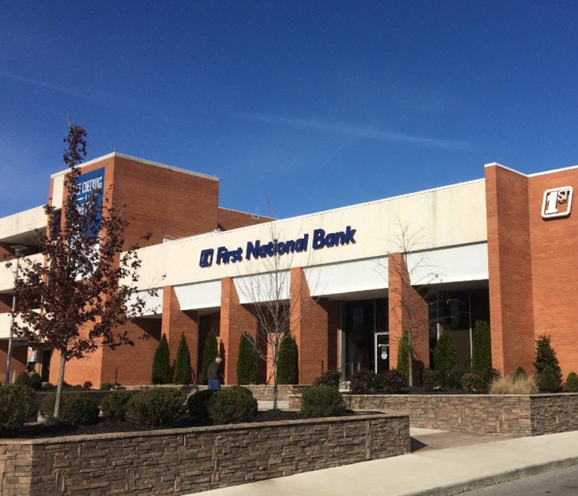 Exterior shot of the Paragould location